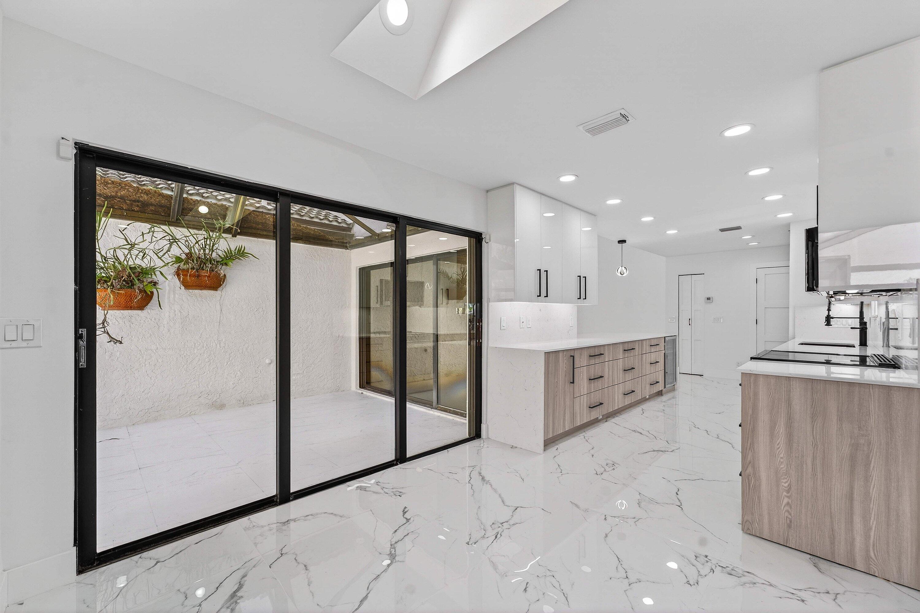 6 Clubhouse Lane Boynton Beach, FL 33436 - Photo 32 of 76 021-6ClubhouseLane-BoyntonBeach-FL-33436