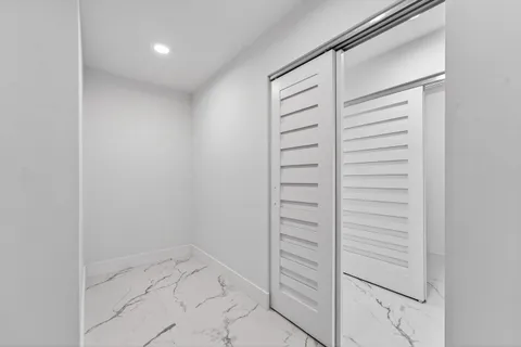 $749,900 | 6 Clubhouse Lane, Boynton Beach, FL 33436