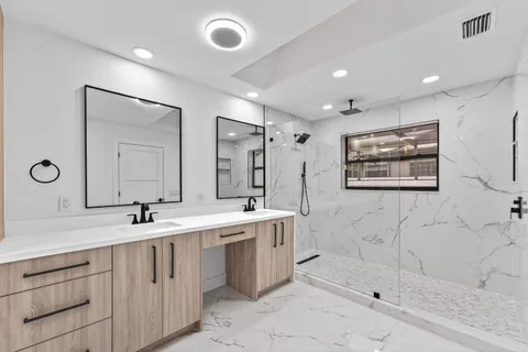 $749,900 | 6 Clubhouse Lane, Boynton Beach, FL 33436