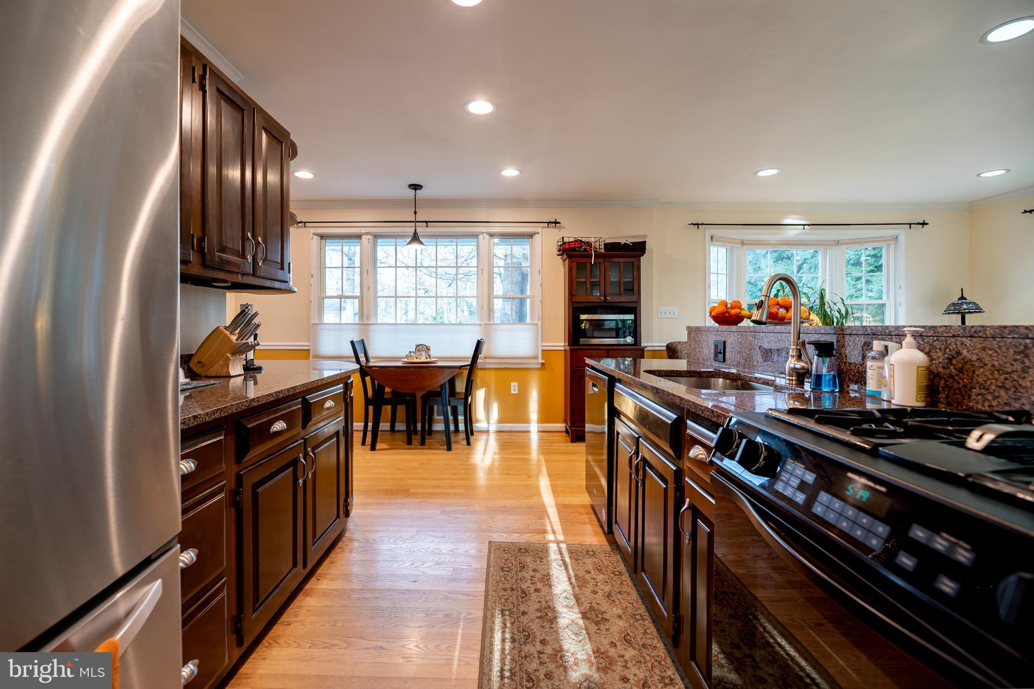 14712 Harold Road Silver Spring, MD 20905 - Photo 13 of 37 Kitchen