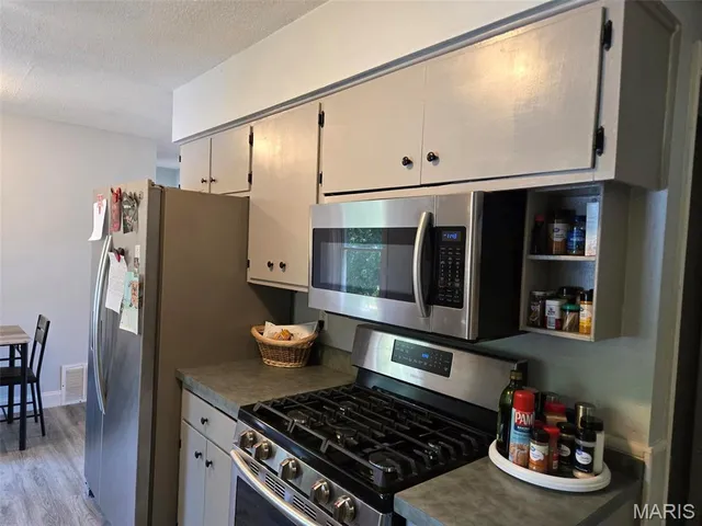 $130,000 | 1310 West Madison Street, Vandalia, IL 62471