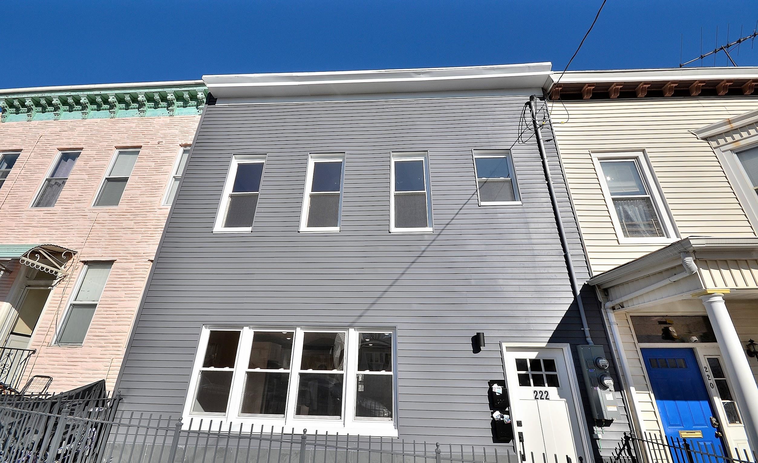 a view of a large white building