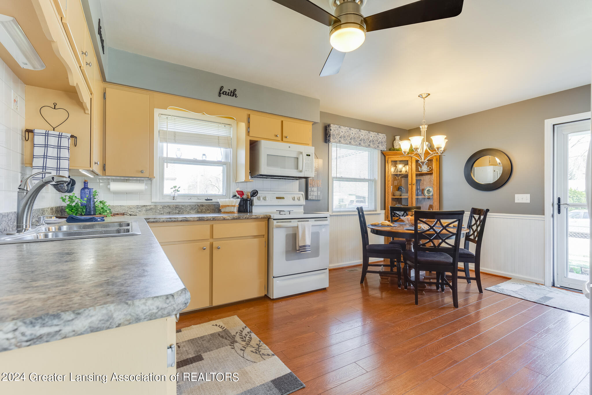 500 West Holmes Road Lansing, MI 48910 - Photo 10 of 28 500_W_Holmes_BROCK-15