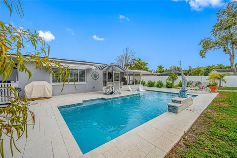 $655,000 | 6377 15th Street South, St. Petersburg, FL 33705