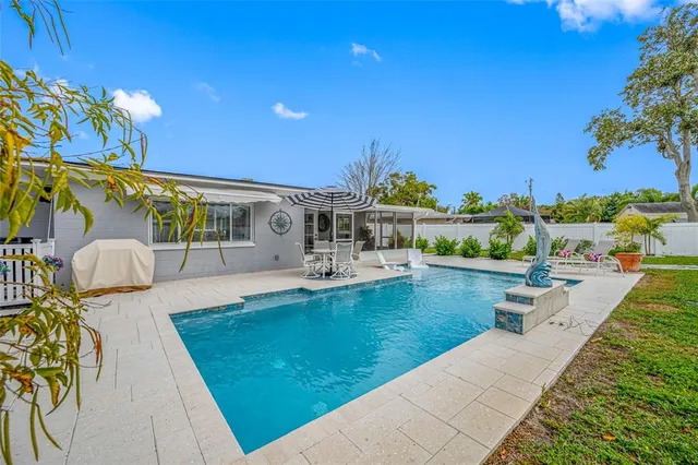 $655,000 | 6377 15th Street South, St. Petersburg, FL 33705