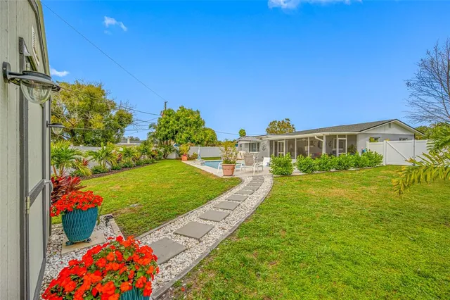 $655,000 | 6377 15th Street South, St. Petersburg, FL 33705