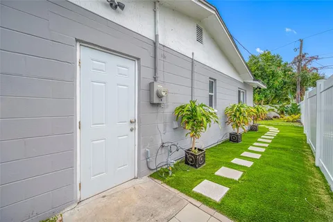 $655,000 | 6377 15th Street South, St. Petersburg, FL 33705