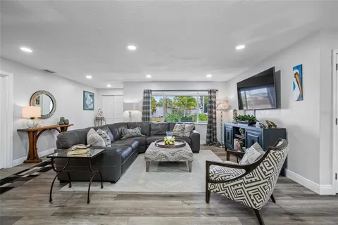 $655,000 | 6377 15th Street South, St. Petersburg, FL 33705