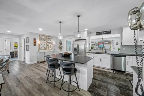 $655,000 | 6377 15th Street South, St. Petersburg, FL 33705