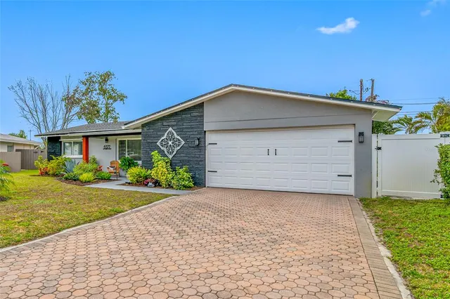 $655,000 | 6377 15th Street South, St. Petersburg, FL 33705