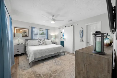 $655,000 | 6377 15th Street South, St. Petersburg, FL 33705