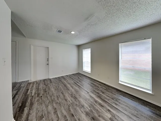 $1,899 | 17019 Artwood Lane, Houston, TX 77489