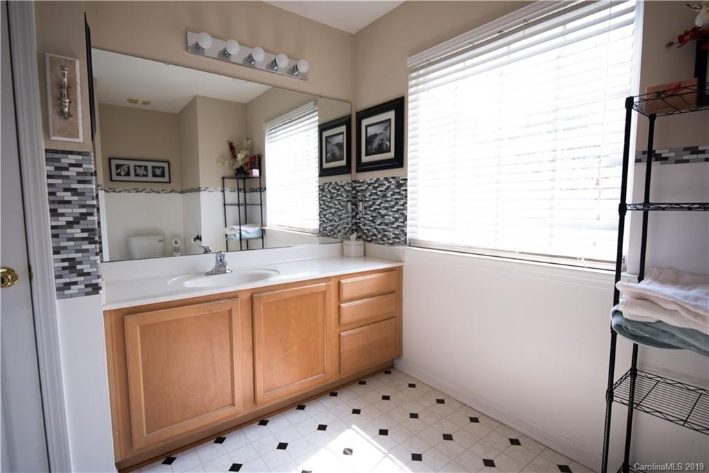 2501 McLean Road Charlotte, NC 28213 - Photo 9 of 19 Gallery Image 9