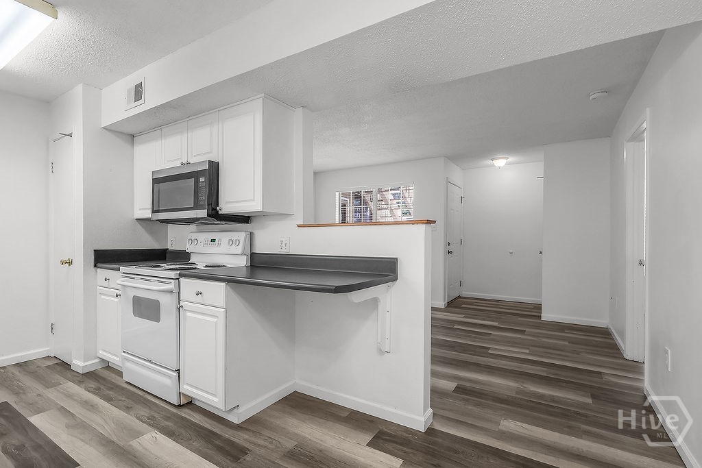 401 North Cromwell Road, Unit T1 Savannah, GA 31410 - Photo 20 of 36
