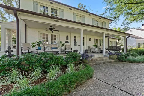 $1,595,000 | 3147 East Lakeshore Drive, Baton Rouge, LA 70808