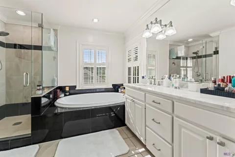 $1,595,000 | 3147 East Lakeshore Drive, Baton Rouge, LA 70808