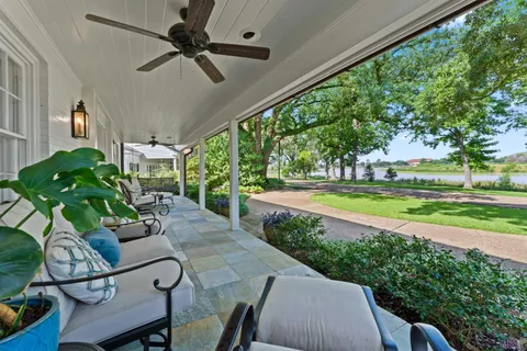 $1,595,000 | 3147 East Lakeshore Drive, Baton Rouge, LA 70808