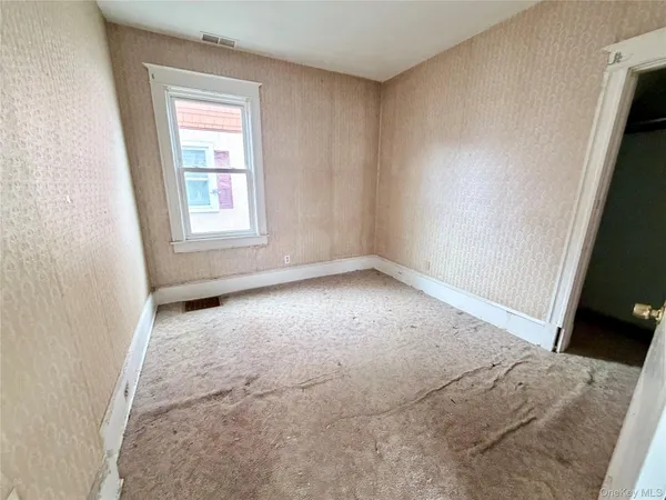 $290,000 | 9 Edgar Street, Poughkeepsie, NY 12603