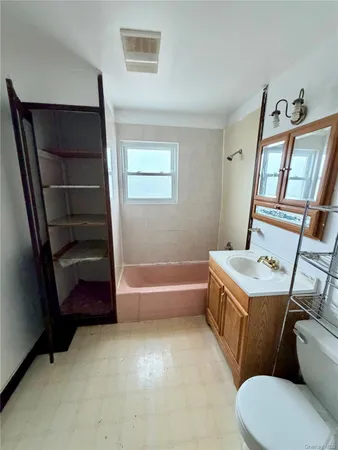 $290,000 | 9 Edgar Street, Poughkeepsie, NY 12603