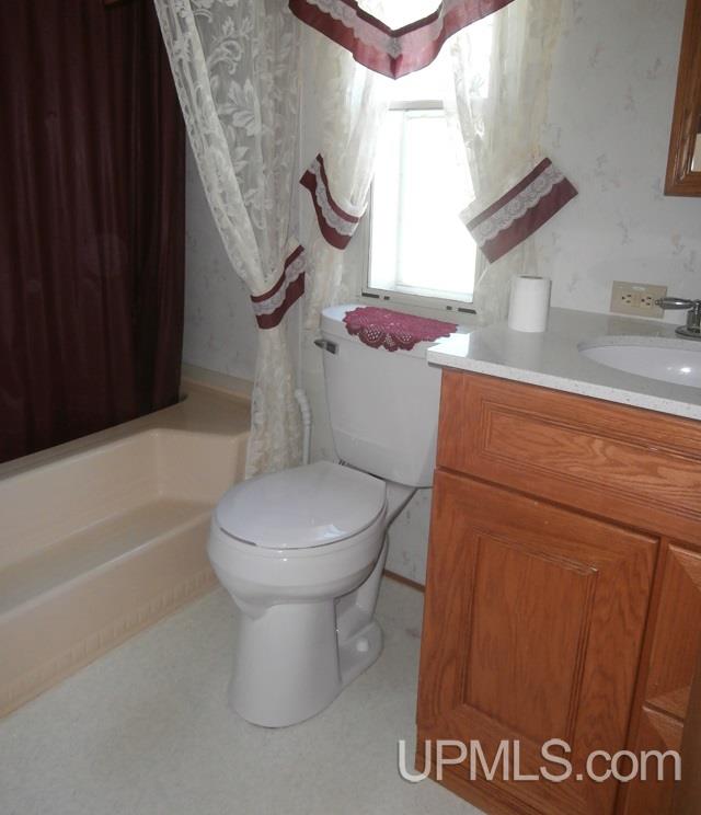 4874 Co Road, Unit AT ROCK LOCATION Gladstone, MI 49837 - Photo 9 of 20