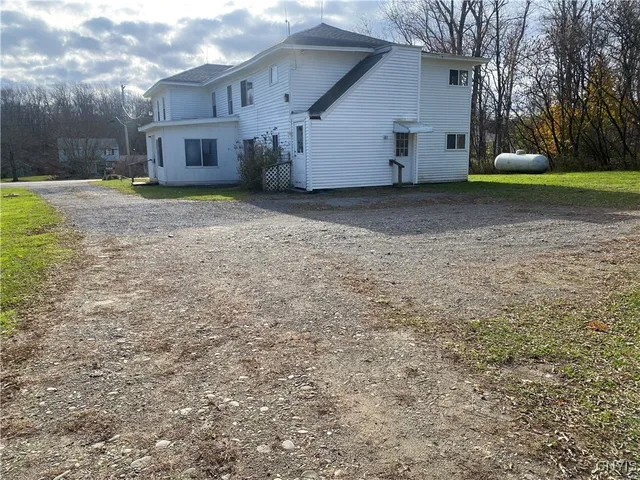 $1,050 | 660 County Rte 1, New Haven, NY 13126