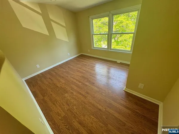 $4,500 | 99 Forest Road, Dumont, NJ 07628