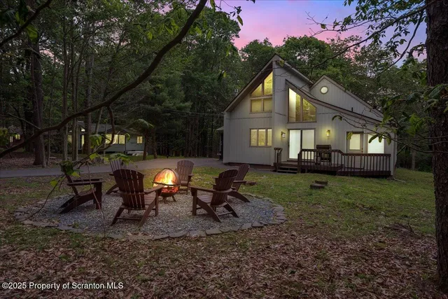 a view of outdoor space yard and patio