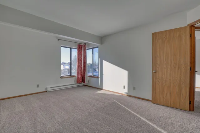 $196,000 | W176N9734 Riversbend Circle East, Germantown, WI 53022