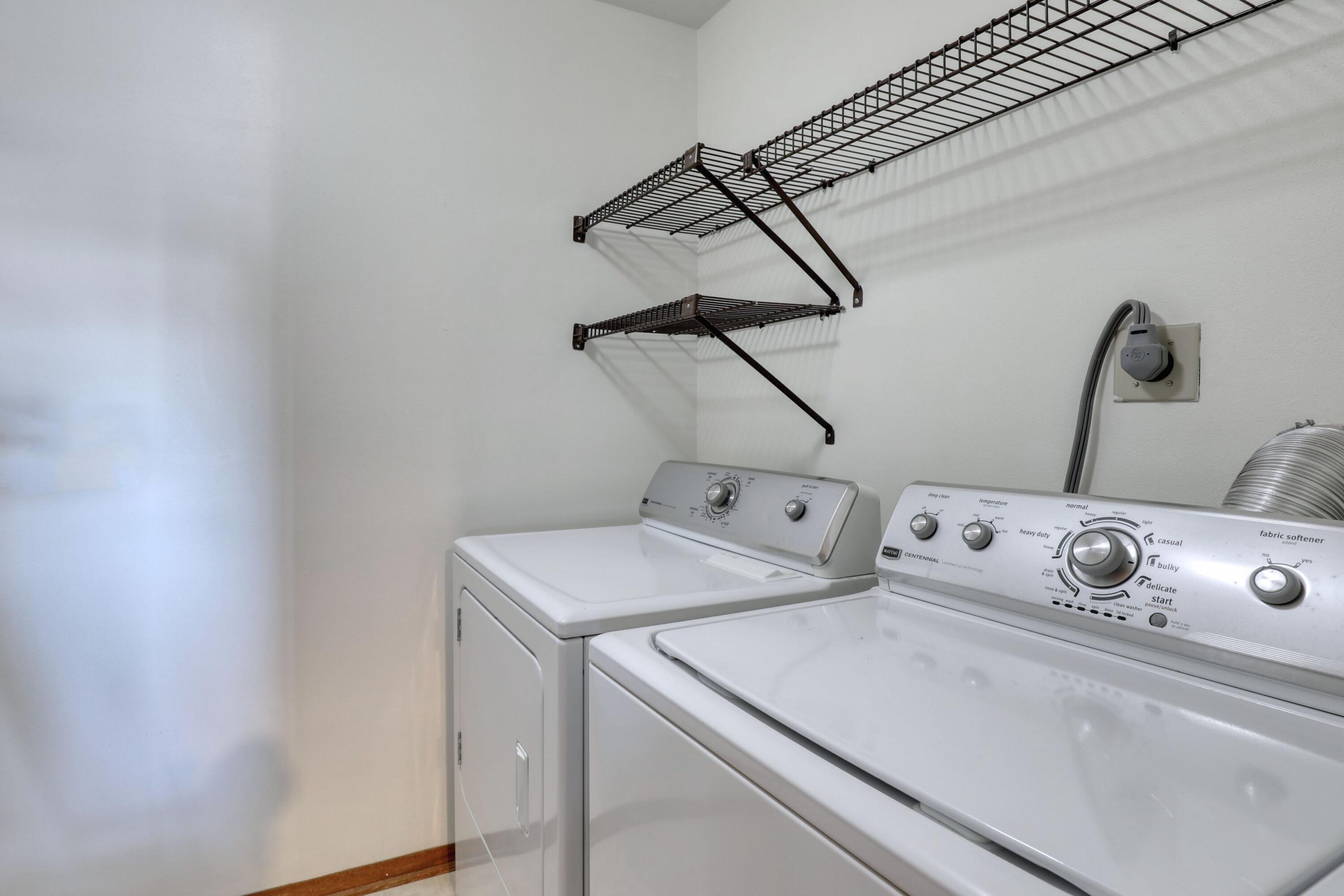 W176N9734 Riversbend Circle East Germantown, WI 53022 - Photo 17 of 27 In unit laundry