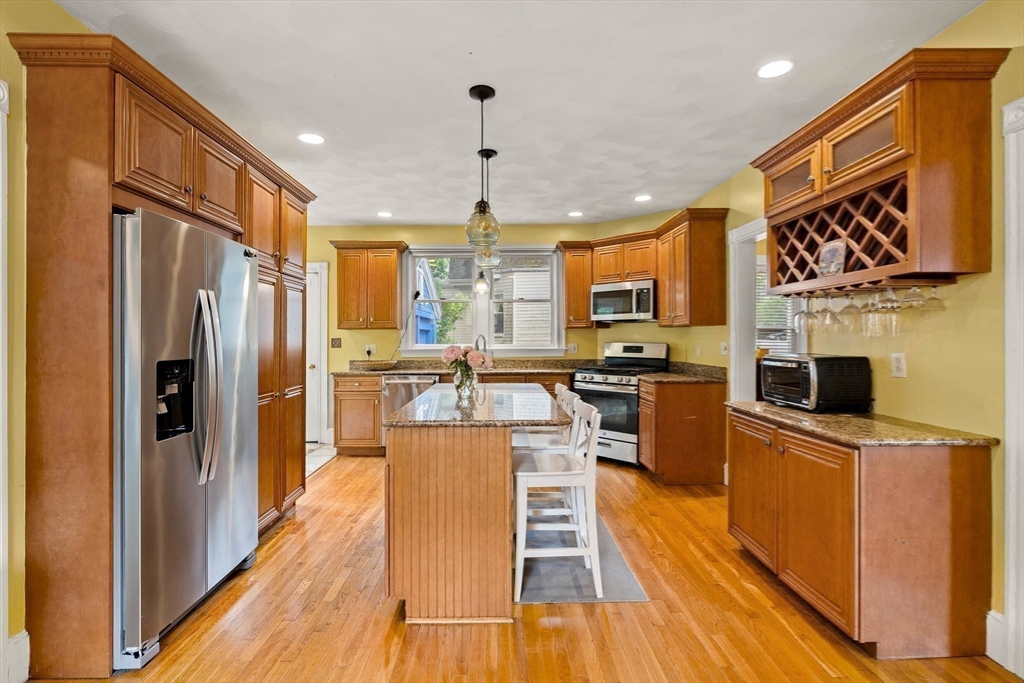 9 Sheridan Road Swampscott, MA 01907 - Photo 17 of 41