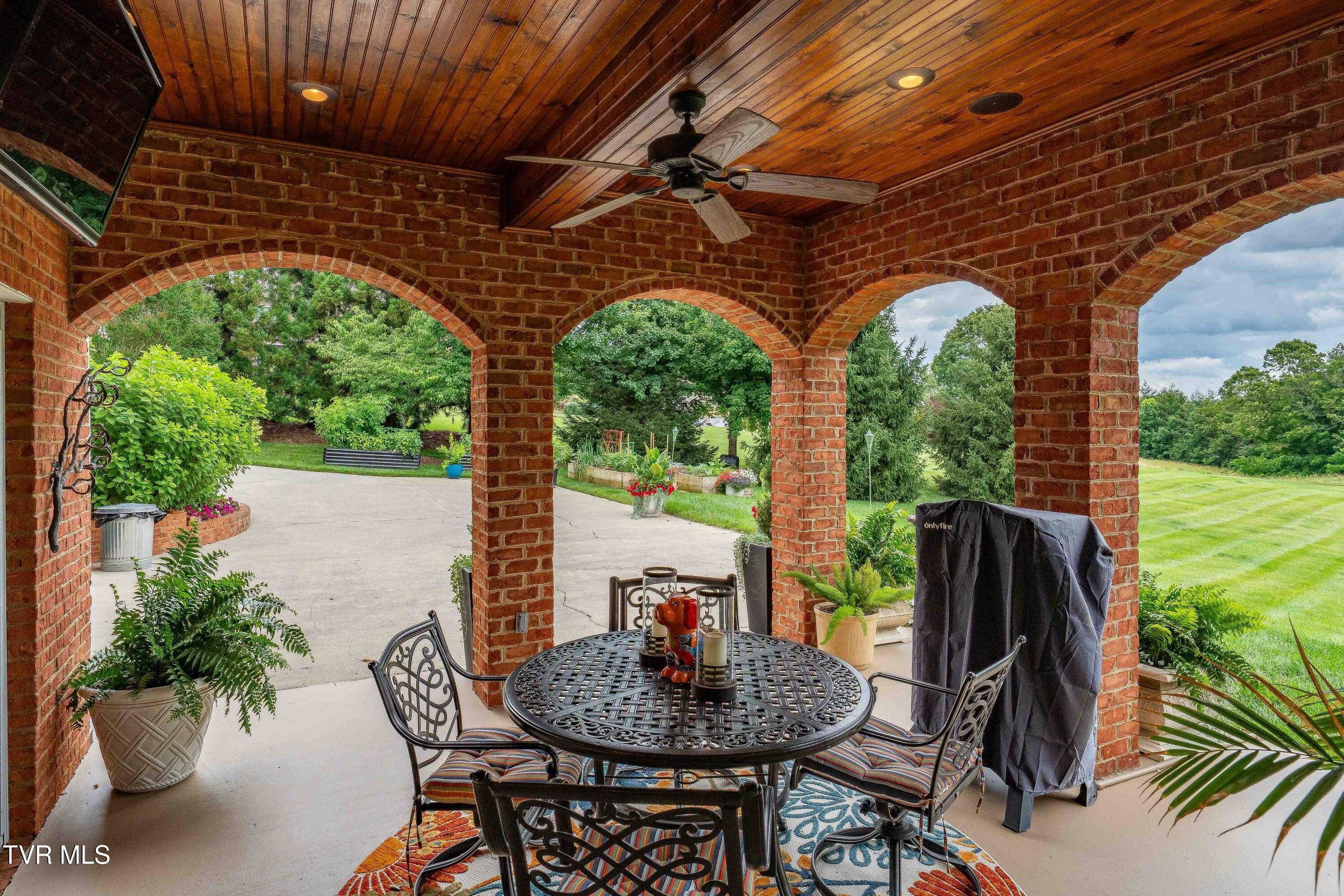 134 Magnolia Ridge Drive Jonesborough, TN 37659 - Photo 84 of 96 134 magnolia ridge dr (20 of 96)