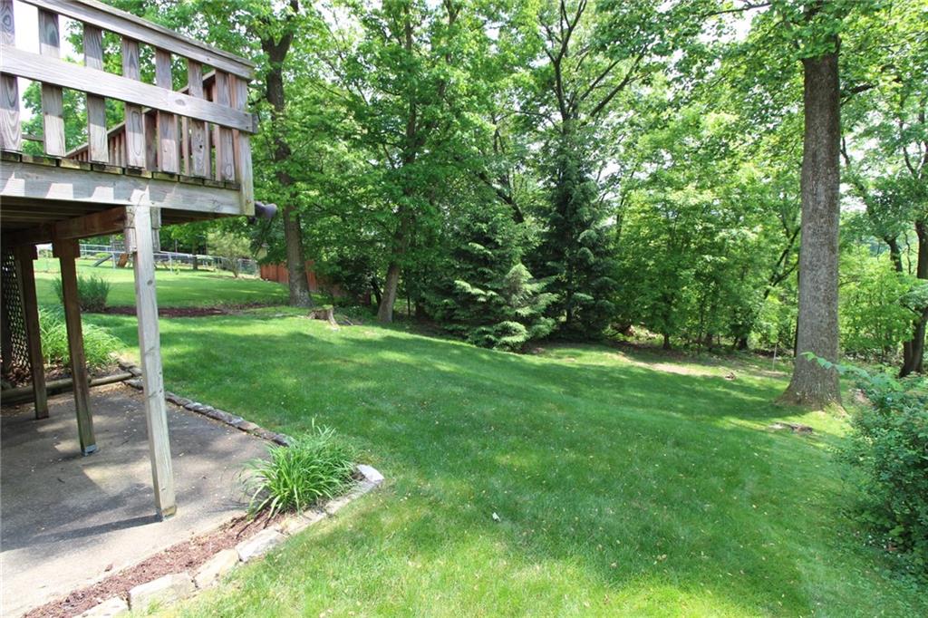 728 Highview Road Pittsburgh, PA 15234 - Photo 2 of 5