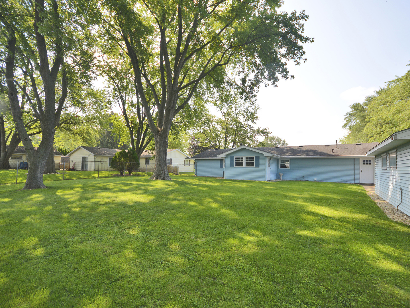 3055 Willardshire Road Joliet, IL 60431 - Photo 13 of 14 Gallery Image 13