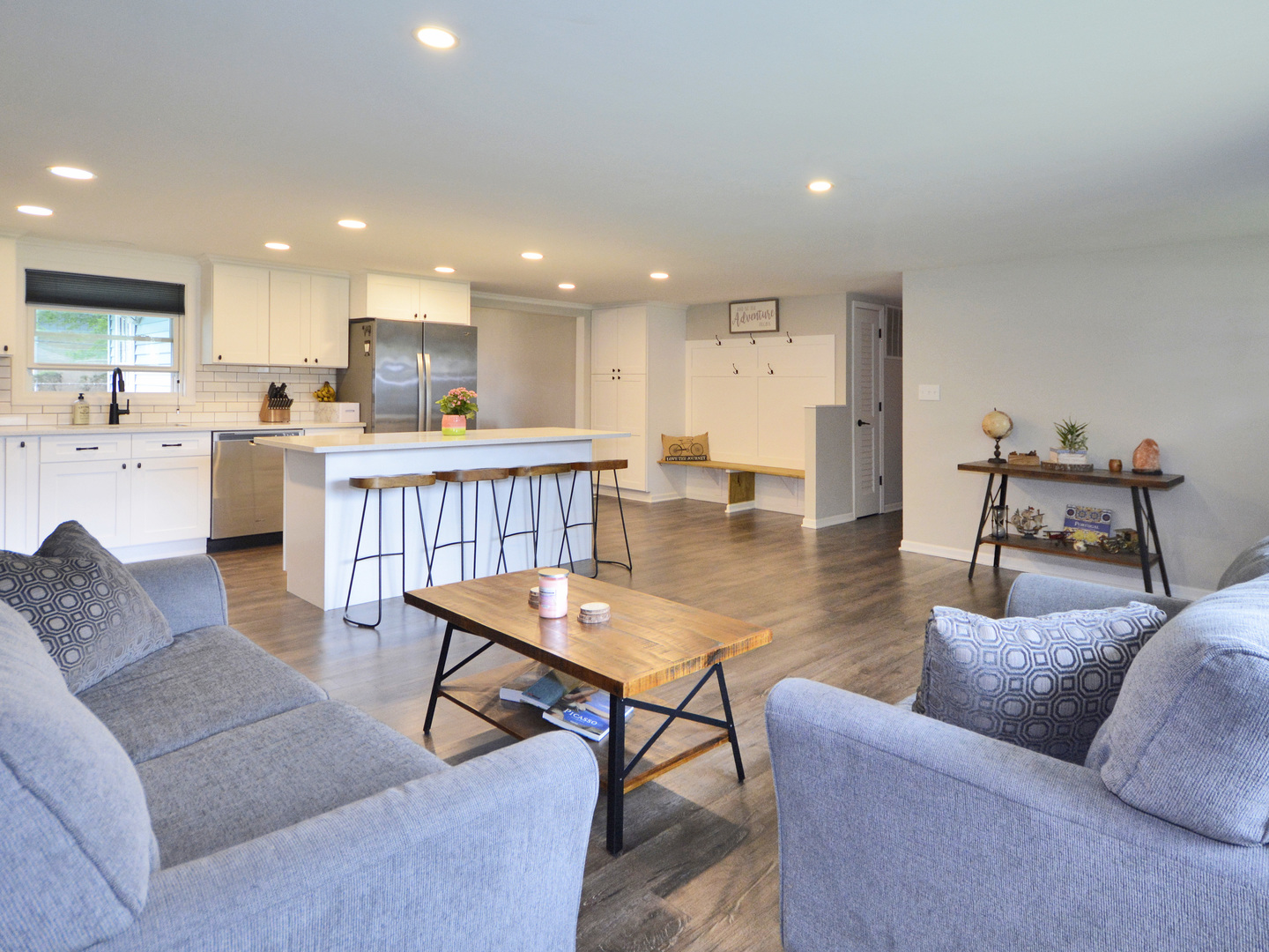 3055 Willardshire Road Joliet, IL 60431 - Photo 5 of 14 Gallery Image 5