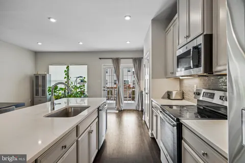 $445,000 | 115 Fela Drive, Cinnaminson, NJ 08077