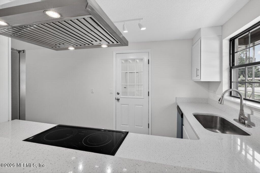 4266 Springwood Road Jacksonville, FL 32207 - Photo 20 of 52 035-4266SpringwoodRoad-Jacksonville-FL-3
