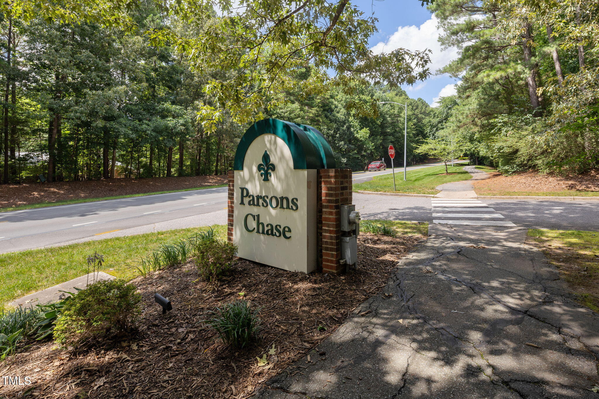 6 Parson Chase Durham, NC 27713 - Photo 18 of 21 37-web-or-mls-DX3A2035