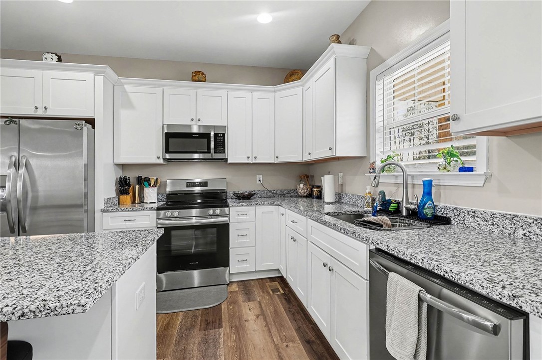 508 Rice Park Drive Anderson, SC 29621 - Photo 8 of 25 This bright kitchen features ample counter space and modern appliances, perfect for any culinary endeavor.