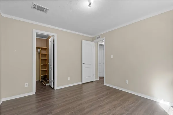 $179,900 | 141 Leaning Oak Drive, Point Blank, TX 77364