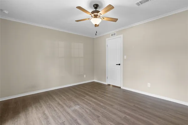 $179,900 | 141 Leaning Oak Drive, Point Blank, TX 77364