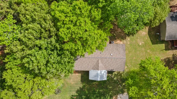 $179,900 | 141 Leaning Oak Drive, Point Blank, TX 77364