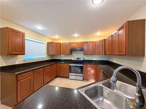 $2,000 | 849 Scenic Hills Drive, Canyon Lake, TX 78133