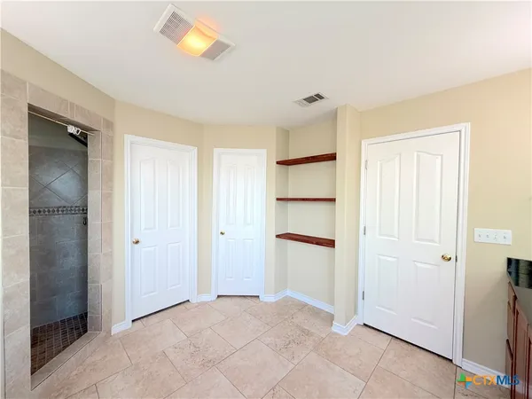 $2,000 | 849 Scenic Hills Drive, Canyon Lake, TX 78133