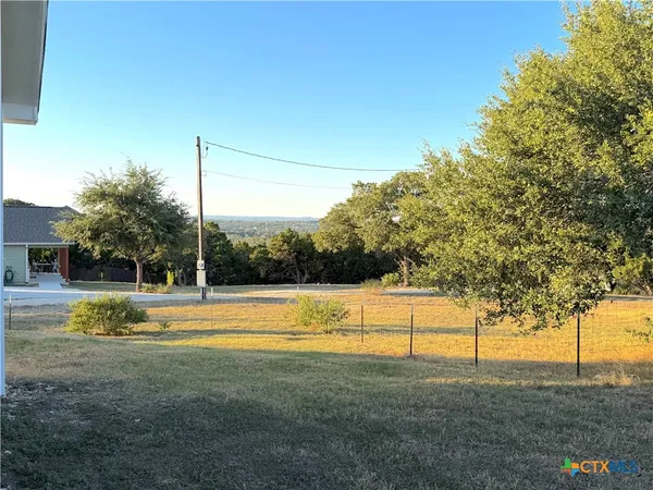 $2,000 | 849 Scenic Hills Drive, Canyon Lake, TX 78133
