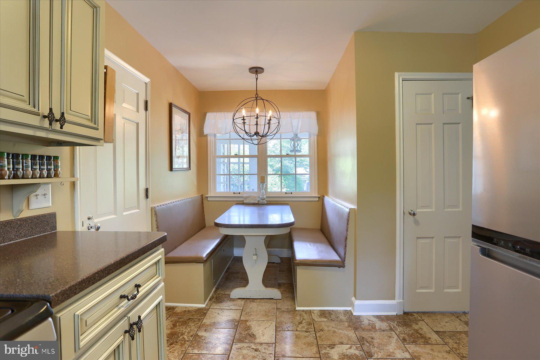 2912 Merion Road Camp Hill, PA 17011 - Photo 10 of 22 Gallery Image 10
