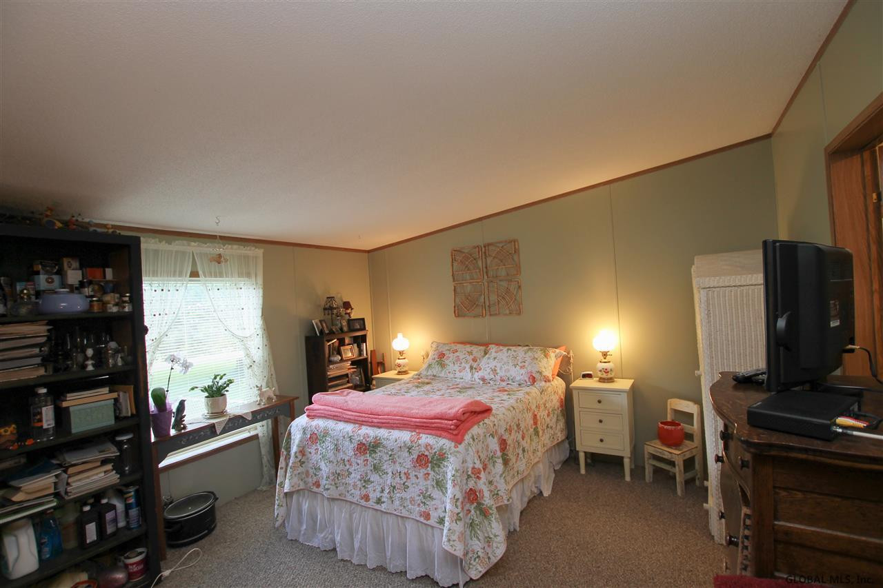 232 Gray Road Mayfield, NY 12117 - Photo 6 of 24 Photo 6