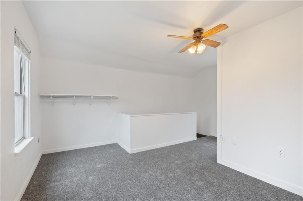 701 Maple Way Oakmont, PA 15139 - Photo 12 of 26 a view of an empty room