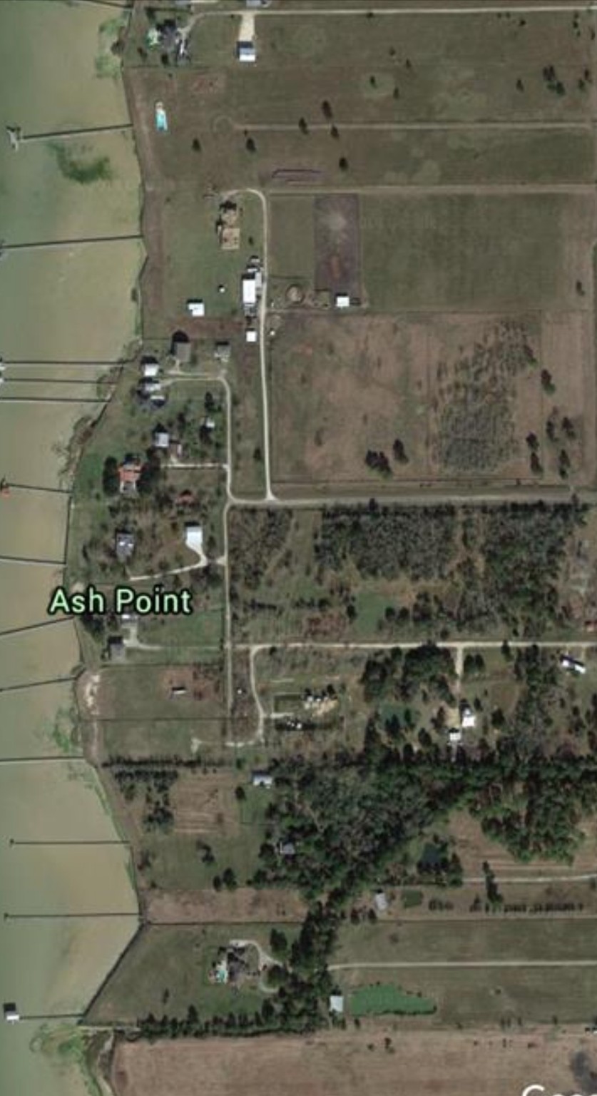 2101 West Bayshore Road Anahuac, TX 77514 - Photo 10 of 10