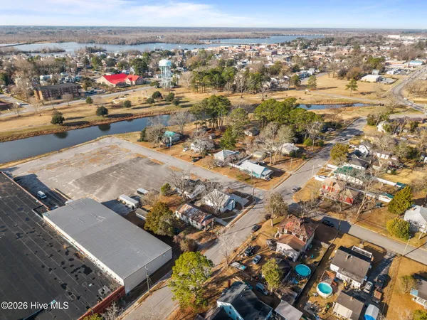 $1,200 | 503 East 5th Street, Washington, NC 27889