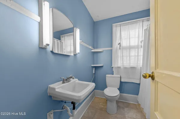 $1,200 | 503 East 5th Street, Washington, NC 27889